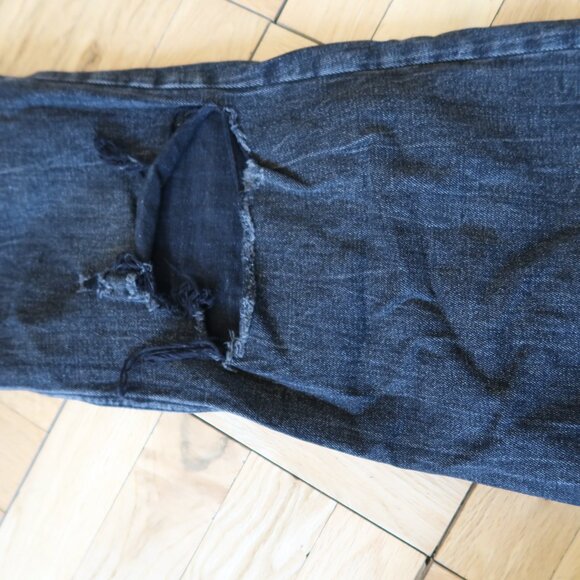 Abercrombie - Curve Love Ultra High Rise Ankle Straight Jean - Picture 6 of 7